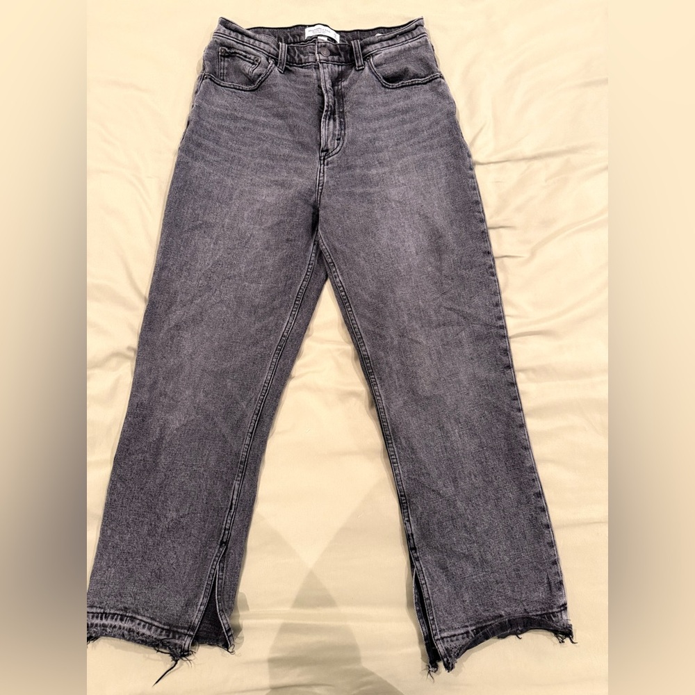 A&F - Ankle Straight Ultra High Rise Curve Love